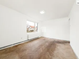 Prodej bytu 3+1, Veltruby, Bytovky, 88 m2