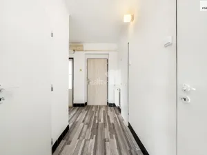 Prodej bytu 3+1, Veltruby, Bytovky, 88 m2