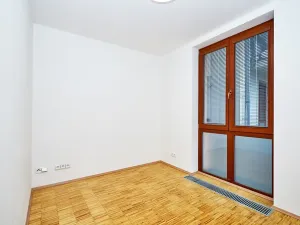 Pronájem bytu 2+kk, Praha - Žižkov, Husitská, 60 m2