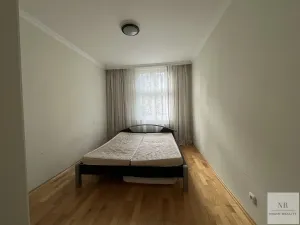 Prodej bytu 4+kk, Karlovy Vary, Sadová, 94 m2
