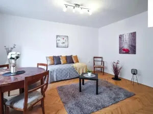 Prodej bytu 2+1, Pardubice, Rosická, 55 m2