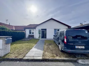 Pronájem rodinného domu, Všestary, Azalková, 124 m2