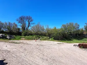 Pronájem komerčního pozemku, Zákolany, 561 m2