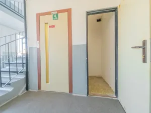 Prodej bytu 3+1, Kladno - Kročehlavy, Italská, 72 m2