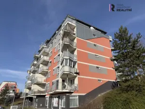 Pronájem bytu 2+kk, Zlín, Voženílkova, 49 m2