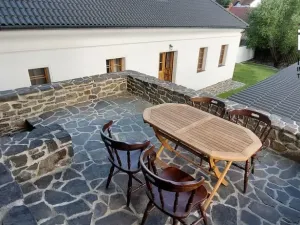 Prodej rodinného domu, Babice, U Výmoly, 212 m2