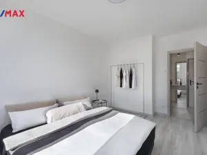 Prodej bytu 3+1, Meziboří, J. A. Komenského, 67 m2