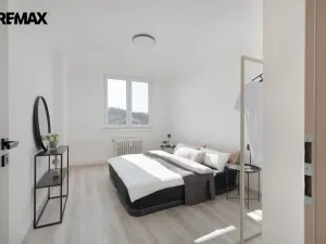 Prodej bytu 3+1, Meziboří, J. A. Komenského, 67 m2