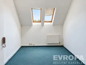 Pronájem skladu, Liberec - Liberec III-Jeřáb, Hanychovská, 10 m2