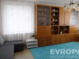 Prodej bytu 2+1, Pardubice - Zelené Předměstí, nábřeží Závodu míru, 53 m2