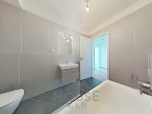 Prodej bytu 2+kk, Praha, 54 m2