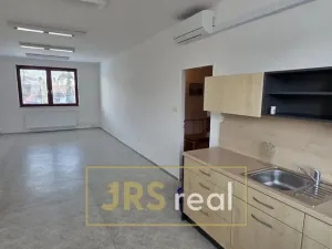 Pronájem kanceláře, Hustopeče, 34 m2