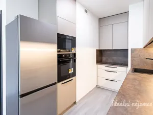 Pronájem bytu 2+kk, Praha - Hloubětín, Poděbradská, 55 m2