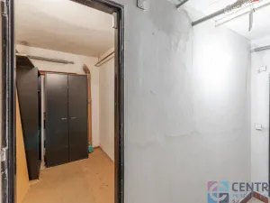 Pronájem bytu 4+kk, Praha - Braník, Gončarenkova, 87 m2