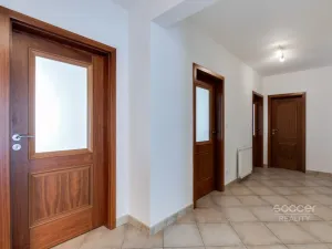 Pronájem bytu 4+kk, Praha - Břevnov, Šlikova, 156 m2