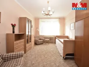 Prodej bytu 3+1, Neratovice, Dr. E. Beneše, 70 m2