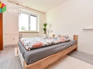 Pronájem bytu 2+1, Tmaň, Sídliště, 43 m2