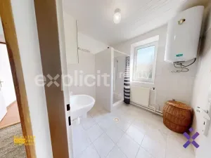 Pronájem bytu 1+1, Zlín, Kamenitá, 32 m2