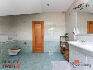 Prodej rodinného domu, Malonty - Jaroměř, 200 m2