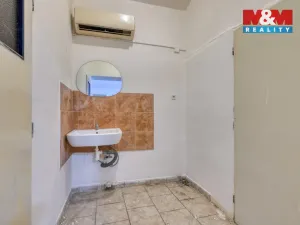 Prodej rodinného domu, Hradec, 323 m2