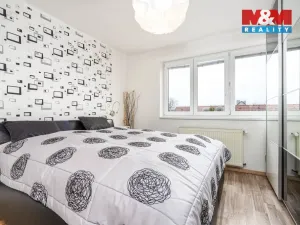 Prodej rodinného domu, Sokoleč, Švestková, 184 m2