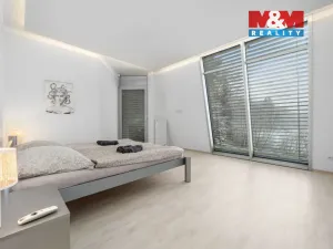 Prodej rodinného domu, Pastviny, 237 m2