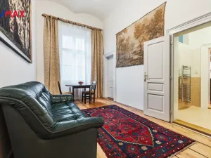 Pronájem kanceláře, Praha - Nové Město, Na Zderaze, 180 m2