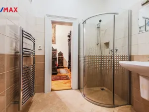 Pronájem kanceláře, Praha - Nové Město, Na Zderaze, 180 m2