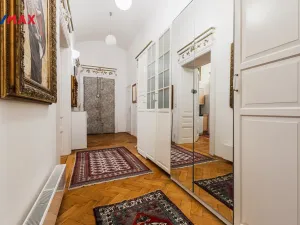 Pronájem kanceláře, Praha - Nové Město, Na Zderaze, 180 m2