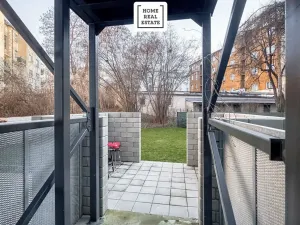 Prodej bytu 2+kk, Praha - Strašnice, Černokostelecká, 40 m2