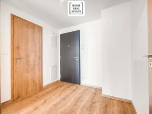 Pronájem bytu 2+kk, Praha - Vysočany, Kolbenova, 55 m2