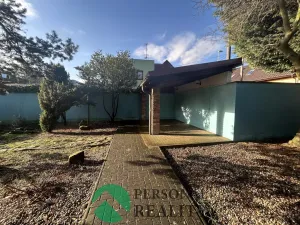 Pronájem kanceláře, Neratovice, Janáčkova, 105 m2