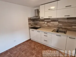 Pronájem bytu 2+kk, Dobřany, Školní, 45 m2