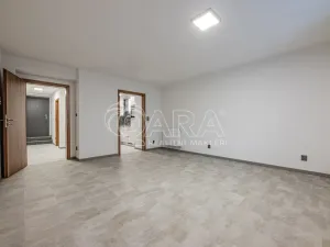 Pronájem bytu 1+kk, Praha, Květnická, 38 m2