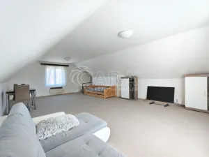 Pronájem rodinného domu, Olbramovice - Olbramovice Ves, 118 m2