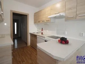 Pronájem bytu 3+1, Praha - Stodůlky, Janského, 77 m2