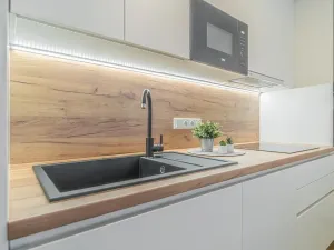 Pronájem bytu 2+1, Praha - Prosek, Litoměřická, 56 m2