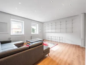 Prodej rodinného domu, Praha - Kobylisy, Sedlecká, 200 m2