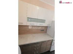 Pronájem bytu 2+kk, Praha - Letňany, Malkovského, 42 m2