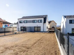 Pronájem rodinného domu, Boršov nad Vltavou, Severní, 121 m2