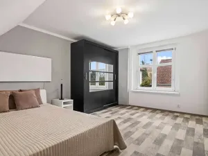 Prodej rodinného domu, Praha - Újezd nad Lesy, Klešická, 100 m2