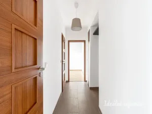 Pronájem bytu 2+1, Praha - Záběhlice, Púchovská, 50 m2