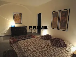 Pronájem bytu 2+1, Praha - Malá Strana, Vlašská, 73 m2