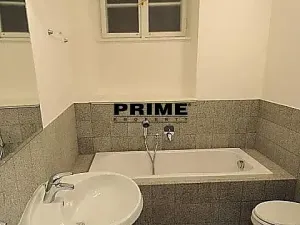 Pronájem bytu 2+1, Praha - Malá Strana, Vlašská, 73 m2