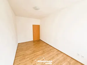 Pronájem bytu 2+kk, Praha - Holešovice, V zákoutí, 42 m2
