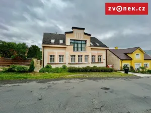 Pronájem kanceláře, Zlín, Vršava I, 460 m2