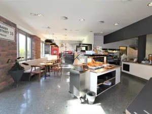 Pronájem komerční nemovitosti, Praha - Jinonice, Pekařská, 285 m2