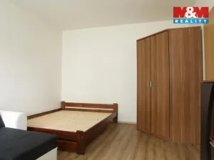 Pronájem bytu 1+1, Karlovy Vary - Bohatice, Lomená, 35 m2