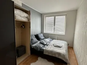 Pronájem bytu 3+kk, Praha - Vysočany, Poděbradská, 80 m2