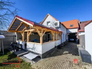 Prodej rodinného domu, Koloveč, nám. Svobody, 160 m2